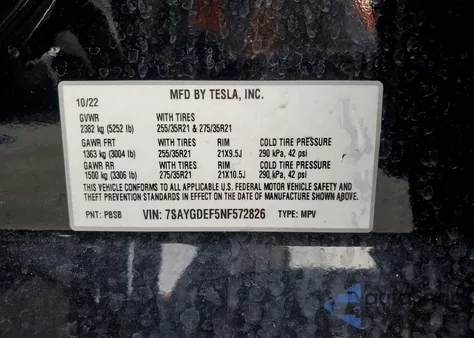 2022 Tesla Model Y z USA, uszkodzony, nr VIN 7SAYGDEF5NF572826